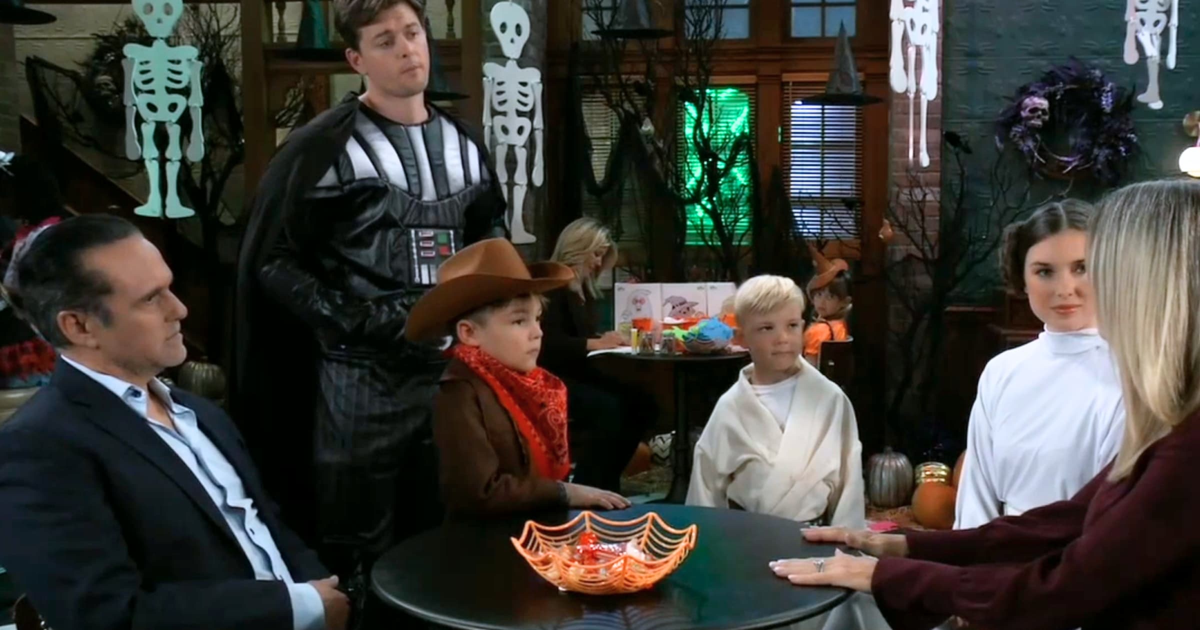 General Hospital - Nov 2 - Sonny Michael James Wiley Willow and Nina