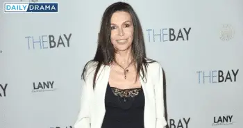 General hospital's finola hughes gives the 4-1-1 on all things anna