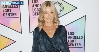 All my children graduate kelly ripa among the 14 to be named a disney legend