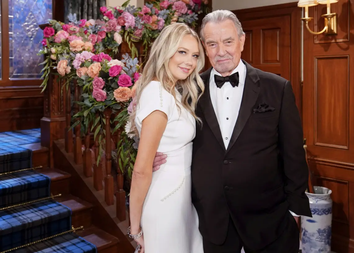 Melissa Ordway (Abby Newman), Eric Braeden (Victor Newman)

Photo Credit: 
© Howard Wise/jpistudios.com