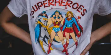Supergirl soars: $7. 8m previews hint at dcu's new flight path